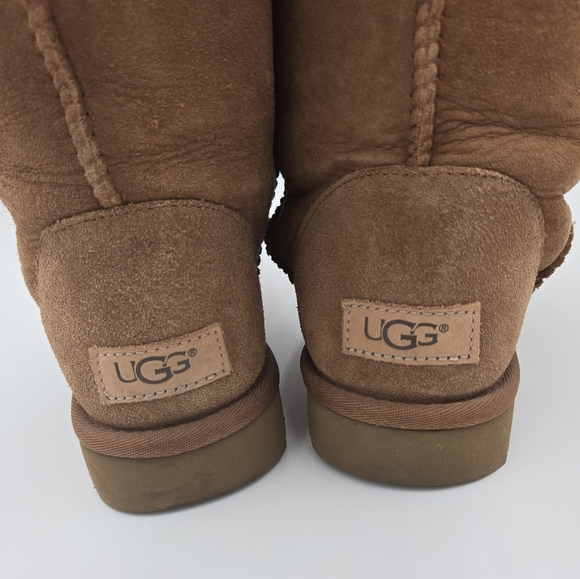 UGG Classic Tall Boot Size 8 - Picture 6 of 10